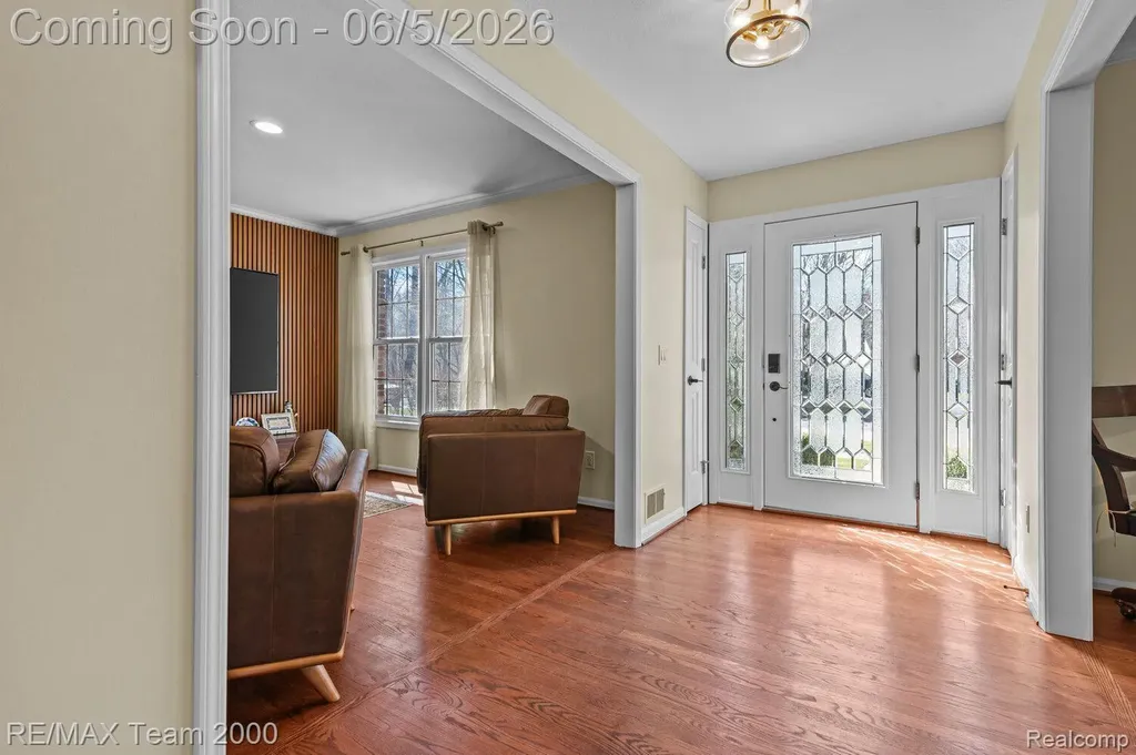 5681 Woodfield Parkway Grand Blanc Charter Township MI 48439