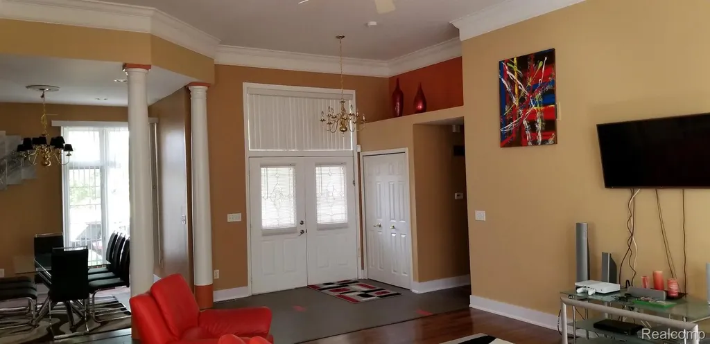 48280 Elmwood Drive Shelby Charter Township MI 48315