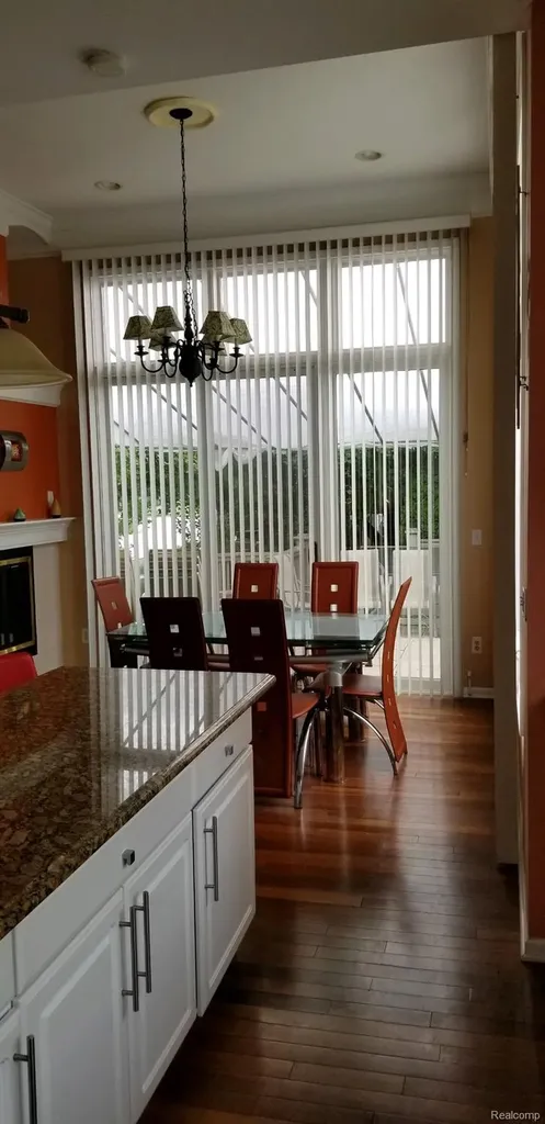 48280 Elmwood Drive Shelby Charter Township MI 48315