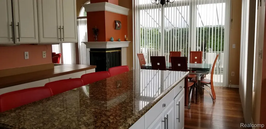 48280 Elmwood Drive Shelby Charter Township MI 48315