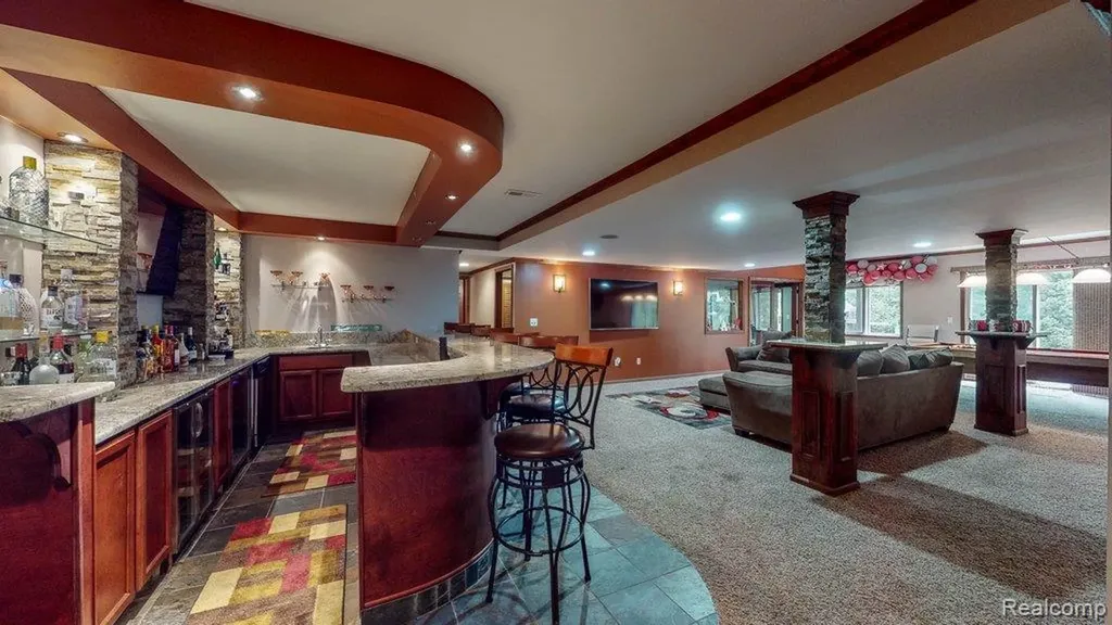 29148 Bradmoor Court Farmington Hills City MI 48334