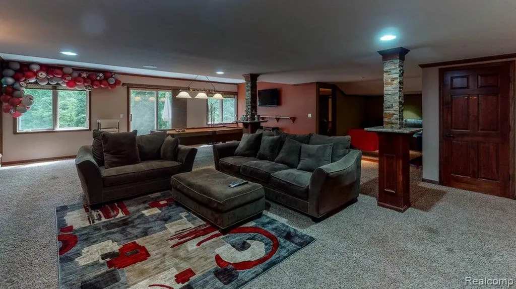 29148 Bradmoor Court Farmington Hills City MI 48334