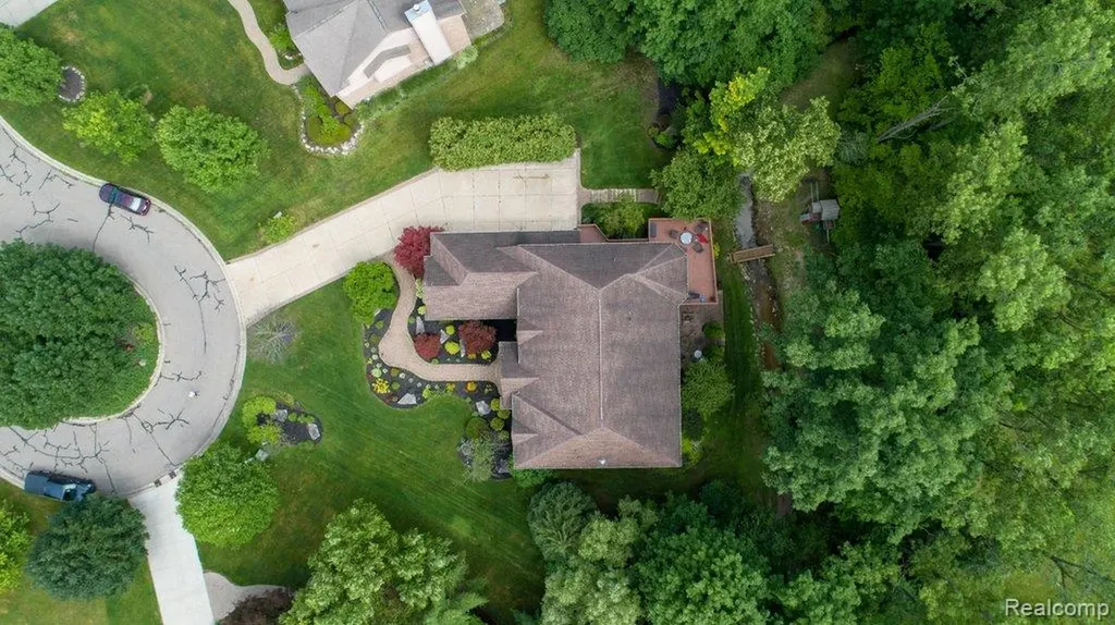 29148 Bradmoor Court Farmington Hills City MI 48334