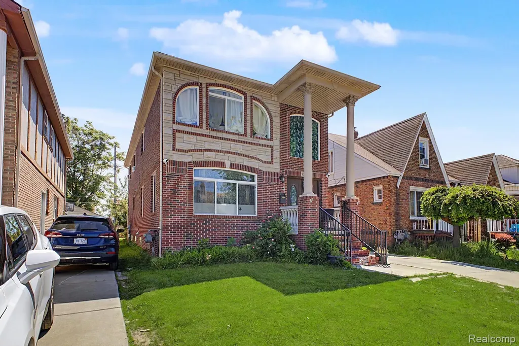 5524 Maple Street Dearborn City MI 48126