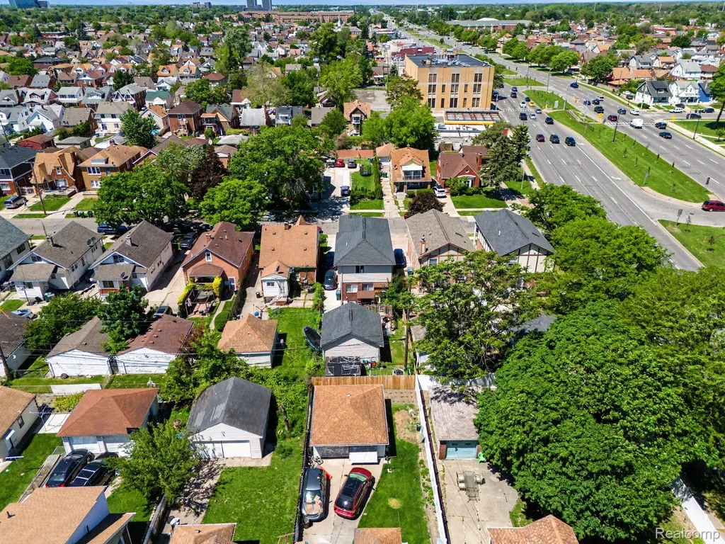 5524 Maple Street Dearborn City MI 48126
