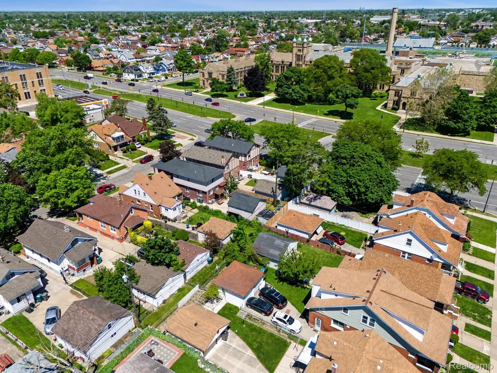 5524 Maple Street Dearborn City MI 48126