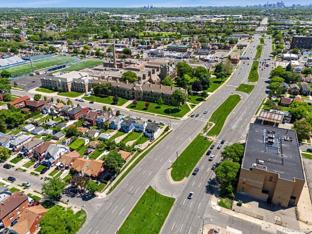 5524 Maple Street Dearborn City MI 48126