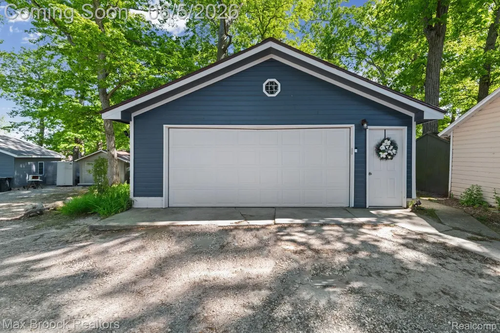 5338 Wildwood Drive Genoa Township MI 48843