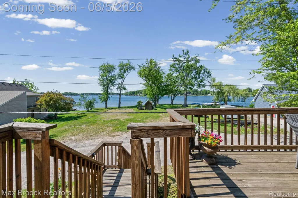 5338 Wildwood Drive Genoa Township MI 48843