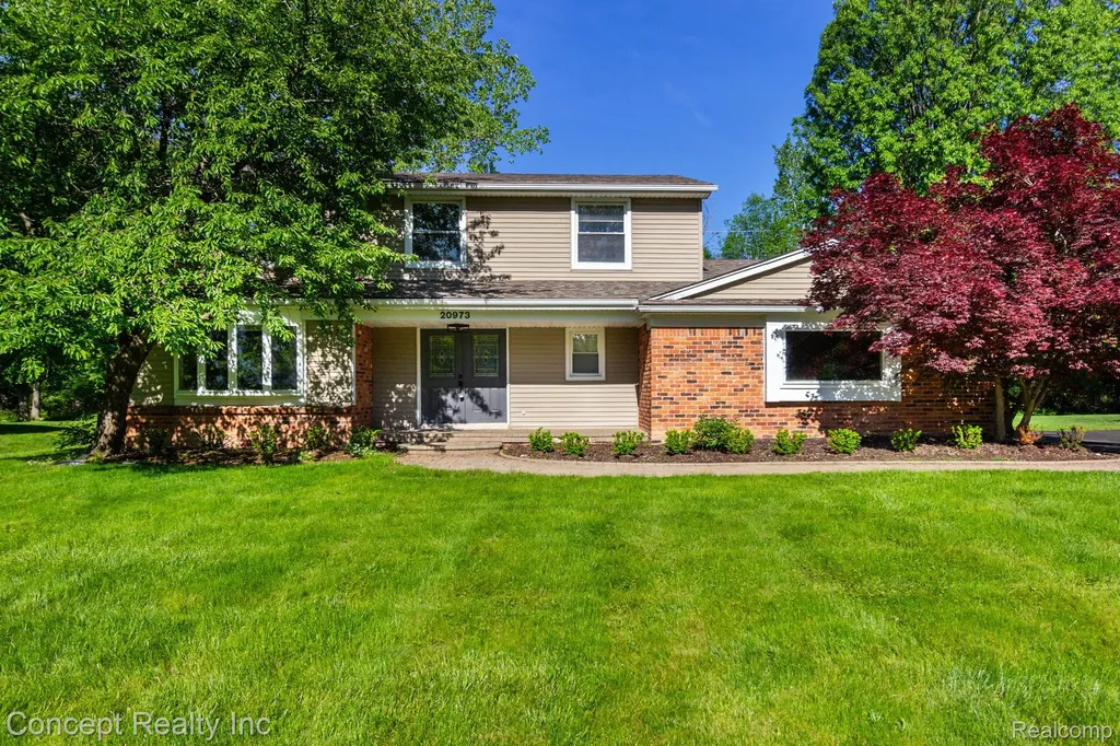 20973 Westfarm Lane Farmington Hills City MI 48167