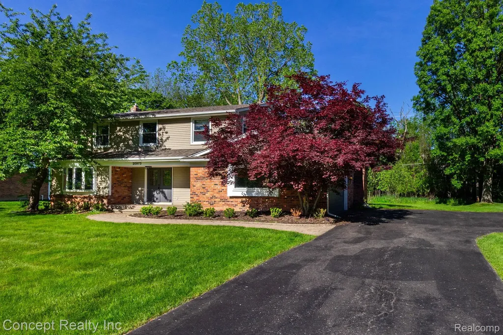 20973 Westfarm Lane Farmington Hills City MI 48167