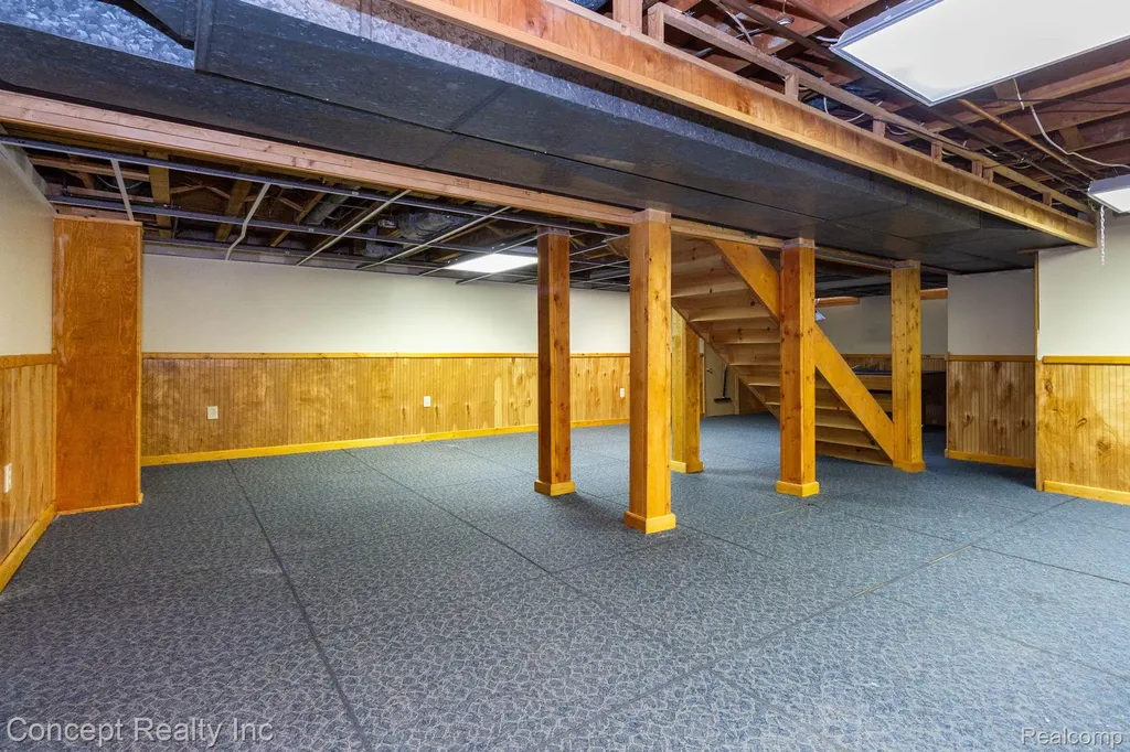 20973 Westfarm Lane Farmington Hills City MI 48167