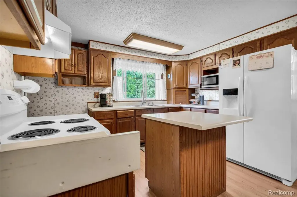 10294 Nichols Road Gaines Township MI 48436