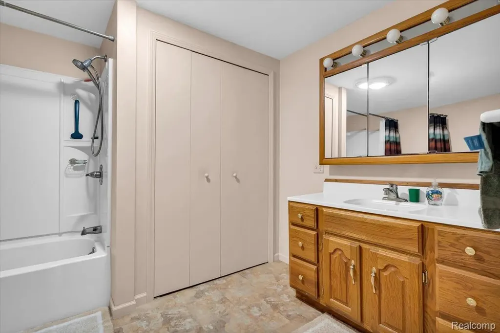 10294 Nichols Road Gaines Township MI 48436
