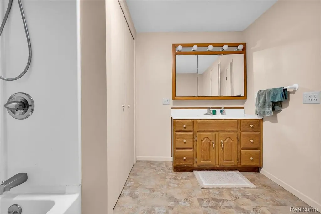 10294 Nichols Road Gaines Township MI 48436