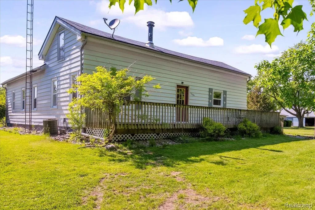 10294 Nichols Road Gaines Township MI 48436