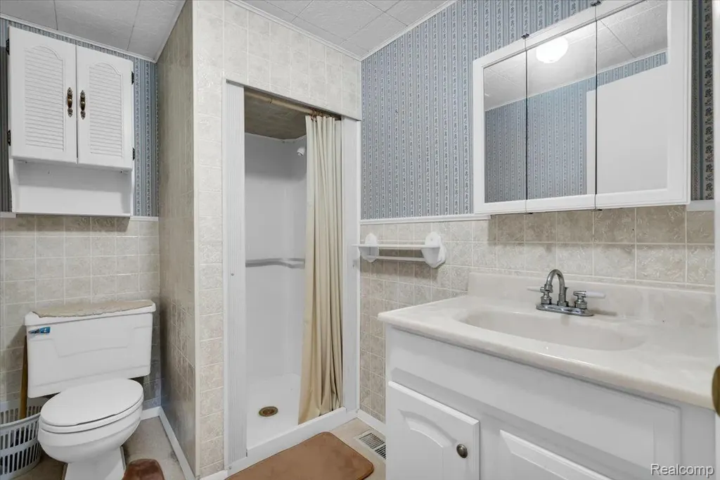 10294 Nichols Road Gaines Township MI 48436