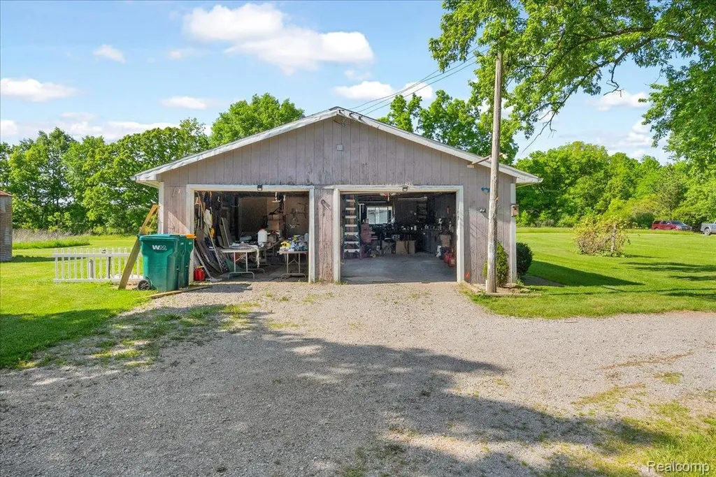 10294 Nichols Road Gaines Township MI 48436