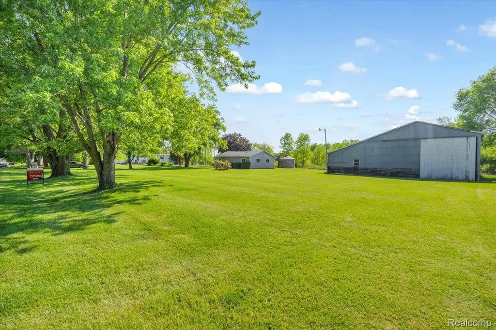 10294 Nichols Road Gaines Township MI 48436