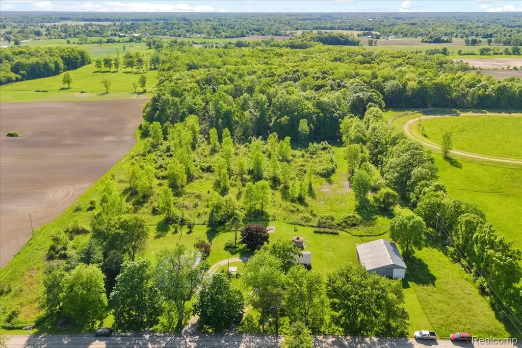10294 Nichols Road Gaines Township MI 48436