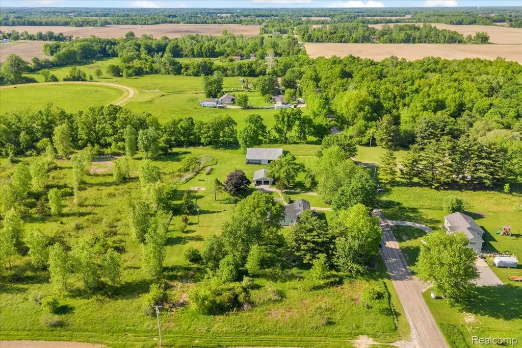 10294 Nichols Road Gaines Township MI 48436