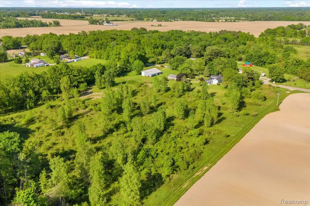 10294 Nichols Road Gaines Township MI 48436