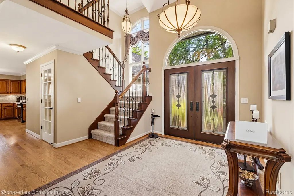14281 Bournemuth Drive Shelby Charter Township MI 48315