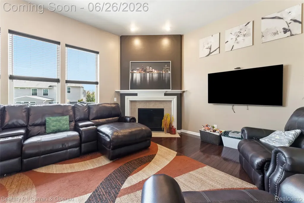 24986 Carriage Lane Lyon Charter Township MI 48178