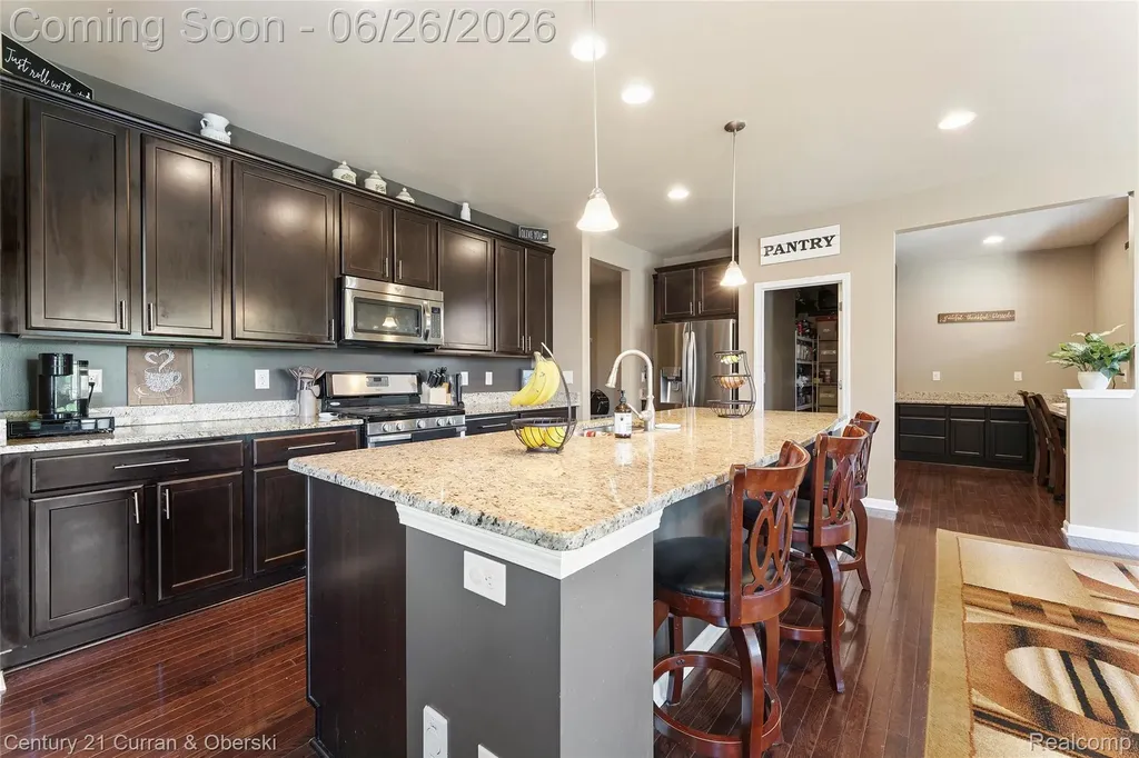 24986 Carriage Lane Lyon Charter Township MI 48178