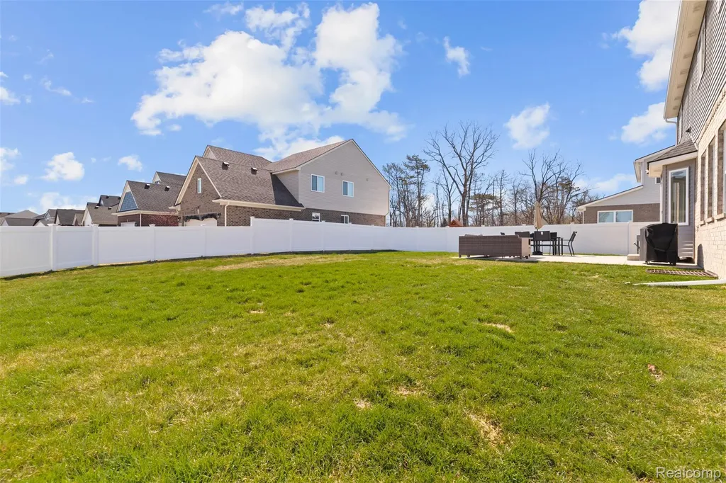 8135 Hudson Drive Westland City MI 48185