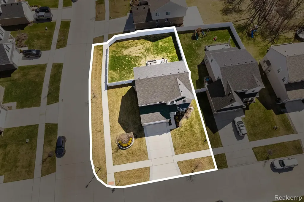 8135 Hudson Drive Westland City MI 48185