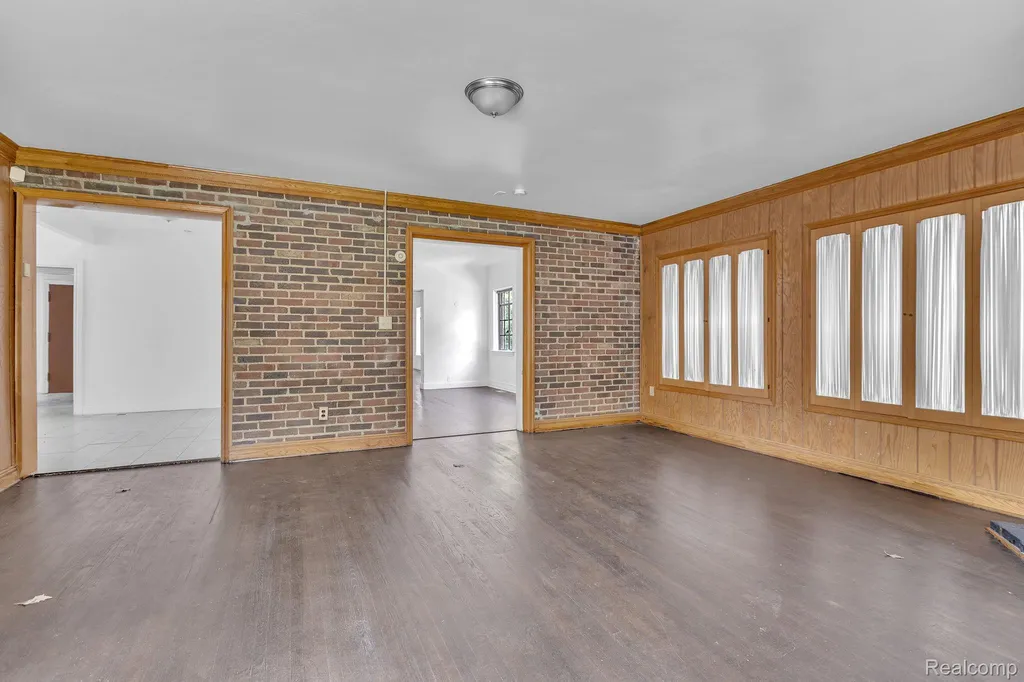 19510 Stratford Road Detroit City MI 48221