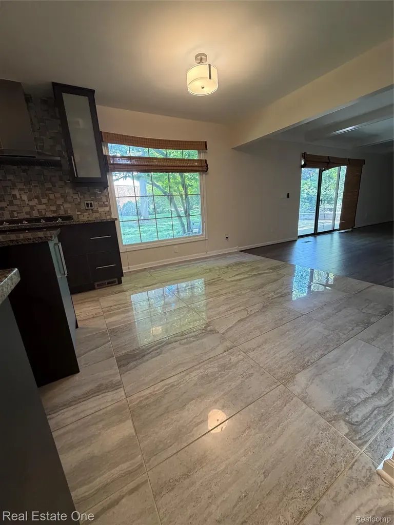 46310 Lafonde Court Plymouth Charter Township MI 48170