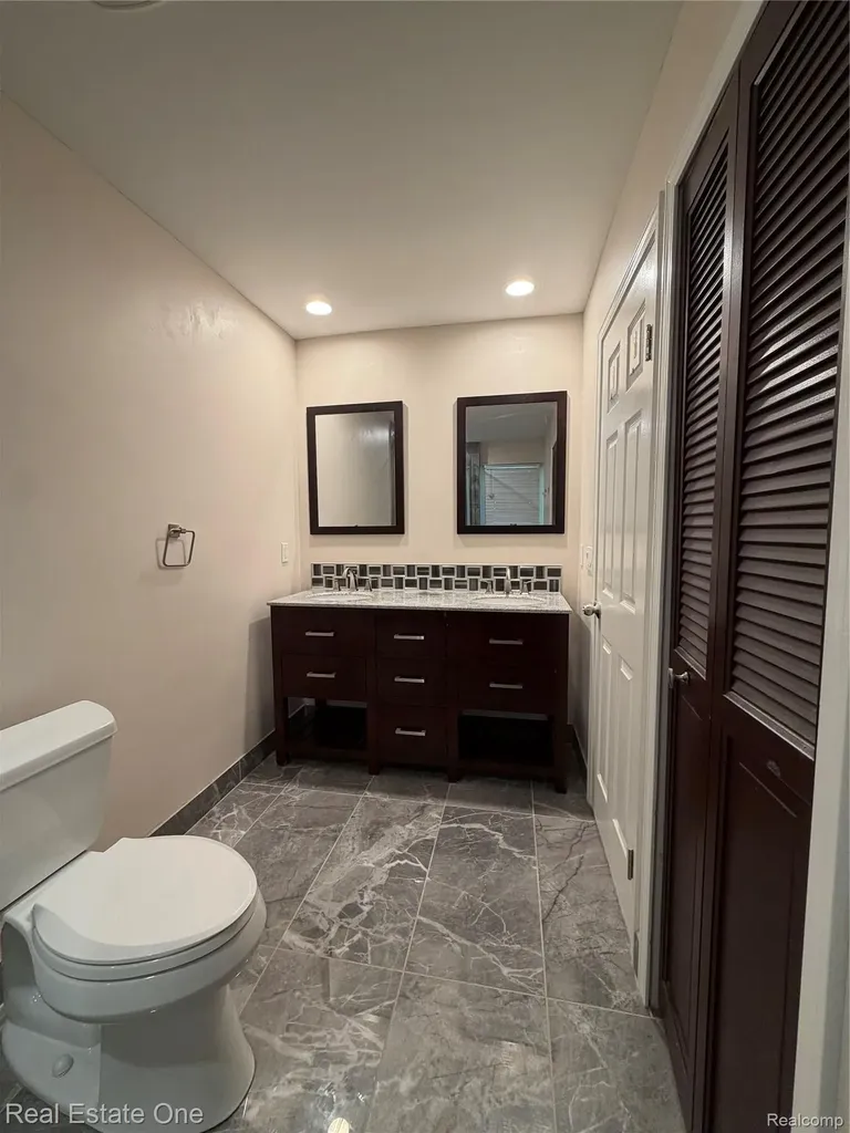 46310 Lafonde Court Plymouth Charter Township MI 48170