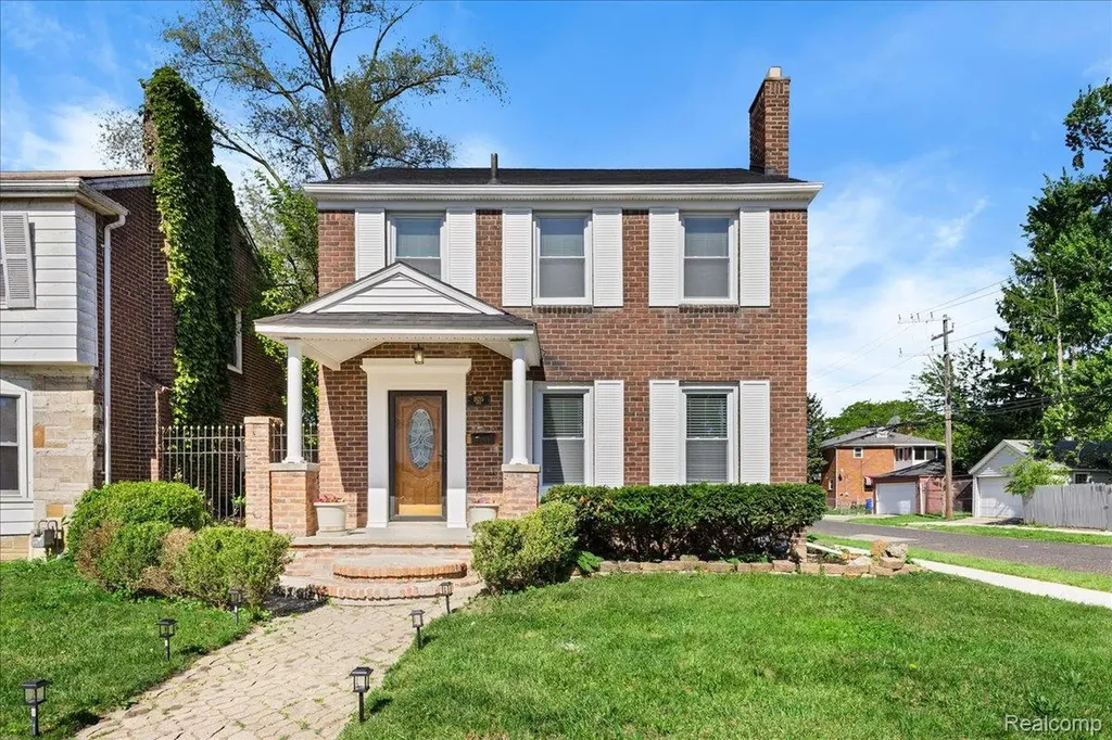 19215 Steel Street Detroit City MI 48235