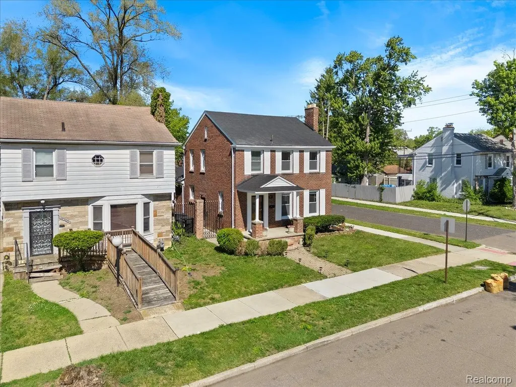 19215 Steel Street Detroit City MI 48235