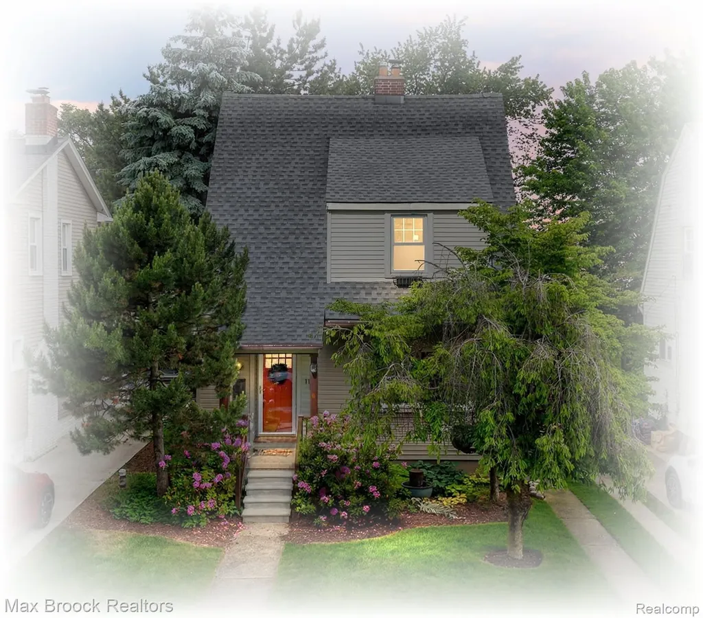 1110 Irving Avenue Royal Oak City MI 48067