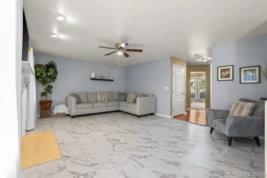 8363 Sherwood Drive Grand Blanc Charter Township MI 48439