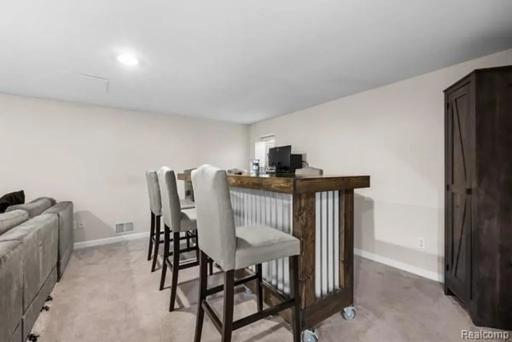 8363 Sherwood Drive Grand Blanc Charter Township MI 48439