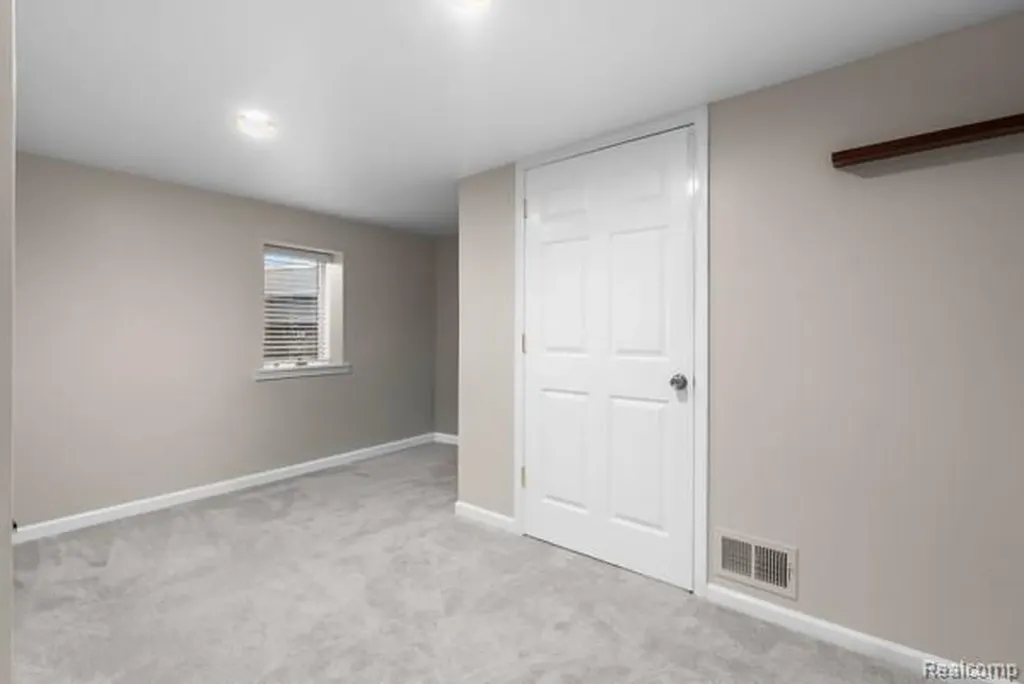8363 Sherwood Drive Grand Blanc Charter Township MI 48439