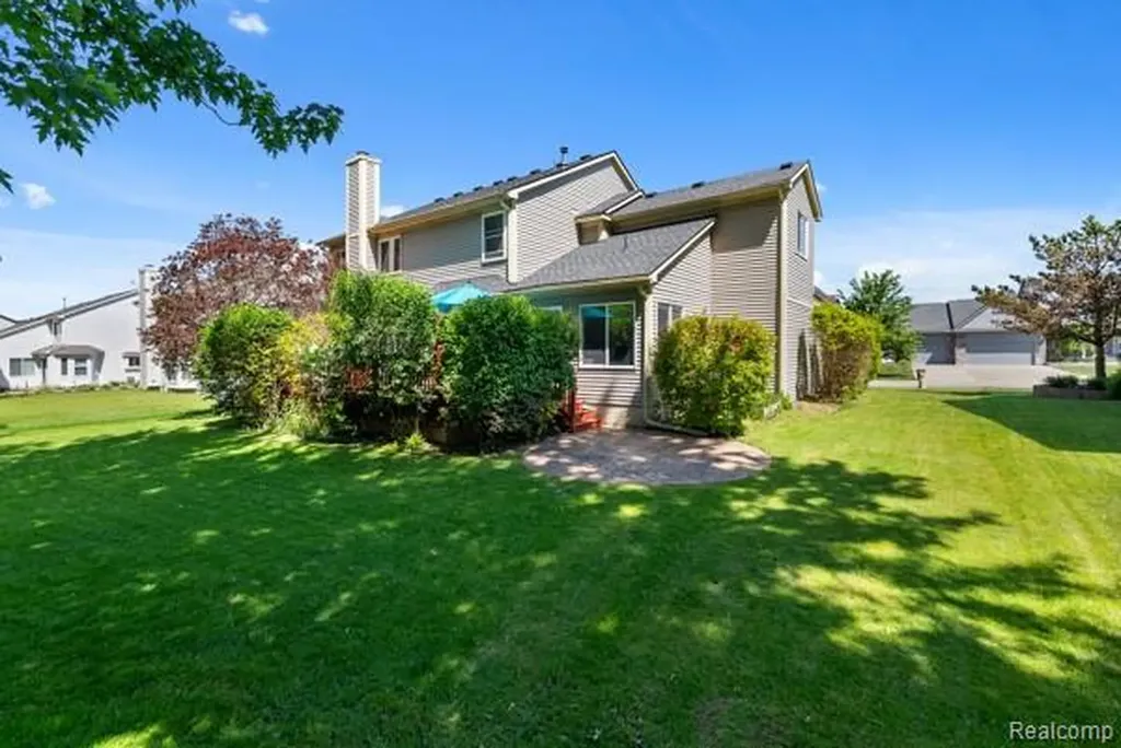 8363 Sherwood Drive Grand Blanc Charter Township MI 48439