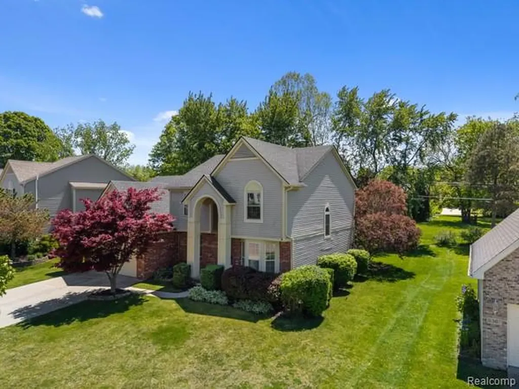 8363 Sherwood Drive Grand Blanc Charter Township MI 48439