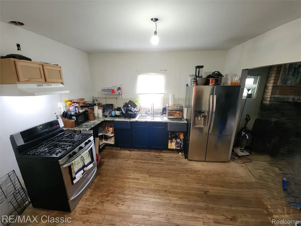 15810 Prairie Street Detroit City MI 48238