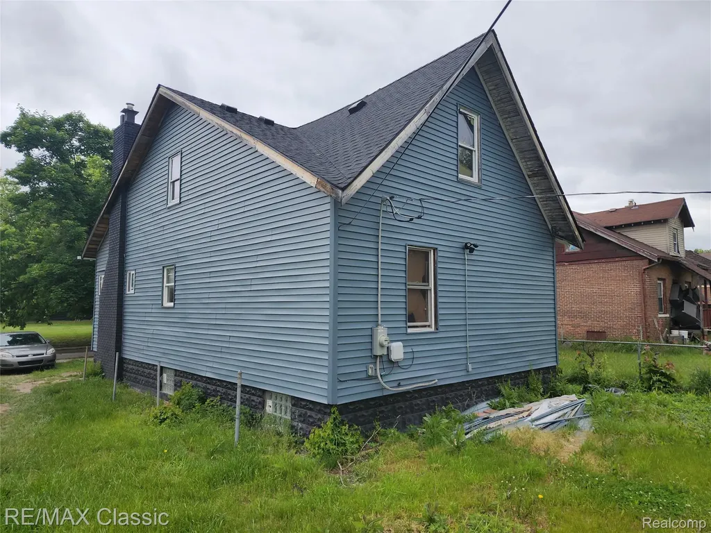 15810 Prairie Street Detroit City MI 48238