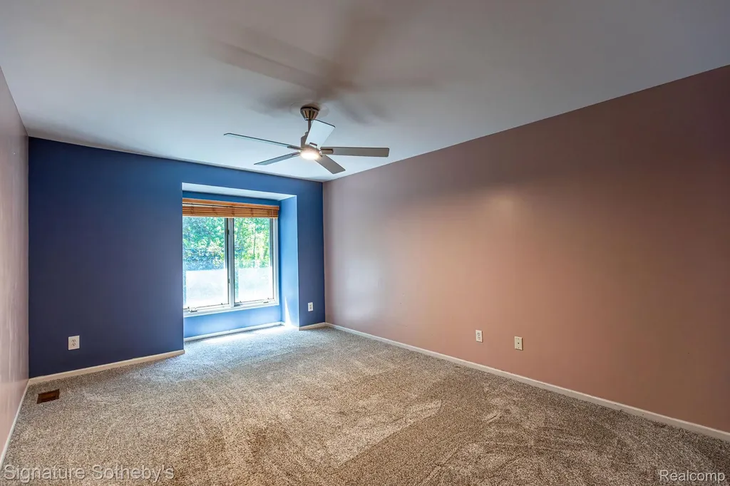 2855 Cranbrook Ridge Court Oakland Charter Township MI 48306