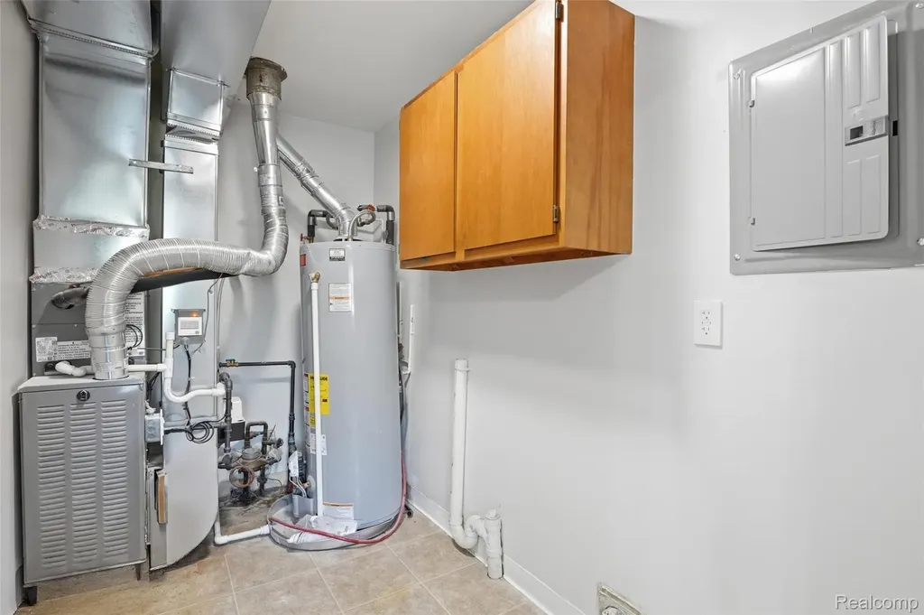 22401 Monterey Drive Woodhaven City MI 48183