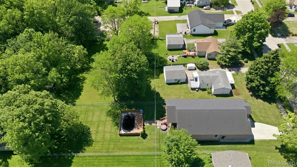 22401 Monterey Drive Woodhaven City MI 48183