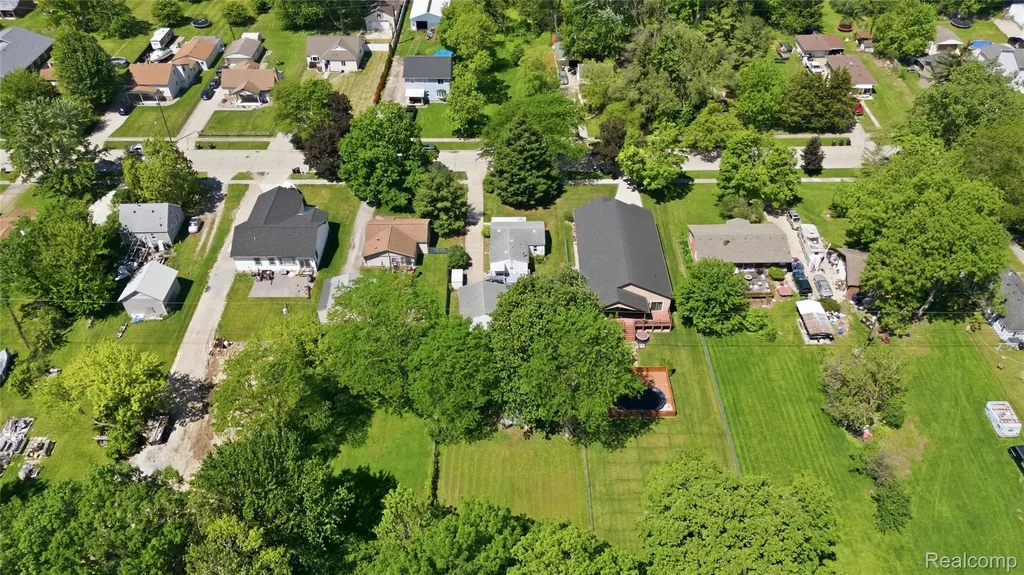 22401 Monterey Drive Woodhaven City MI 48183