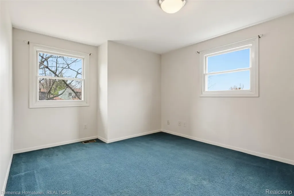 12811 Glenview Drive Plymouth Charter Township MI 48170