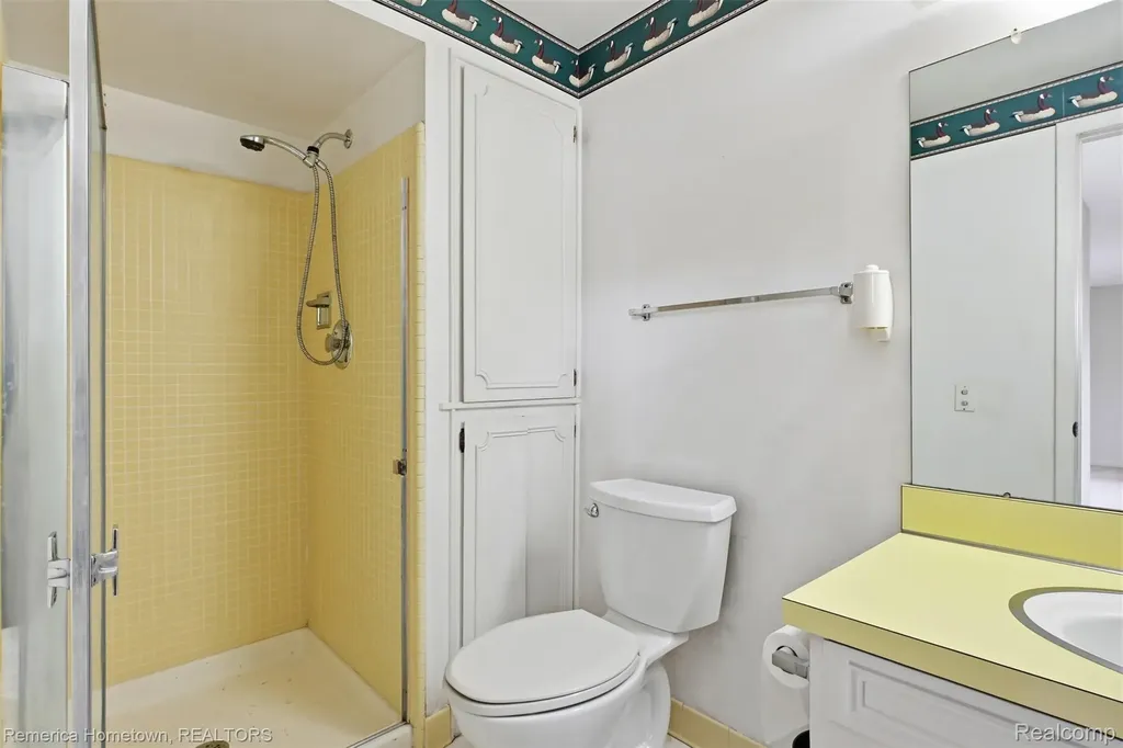 12811 Glenview Drive Plymouth Charter Township MI 48170